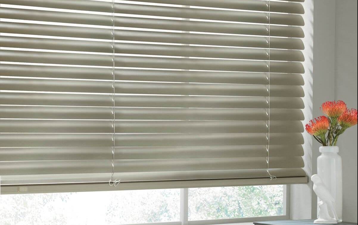 window blinds in Lakeway, TX